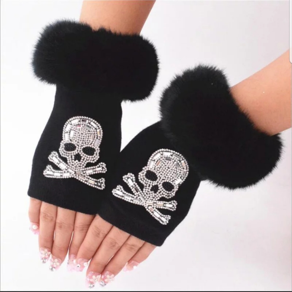 SKULL FINGERLESS KNIT GLOVES Rhinestones